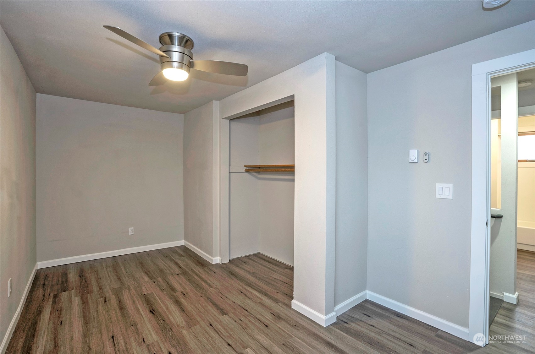 1017 E 59th