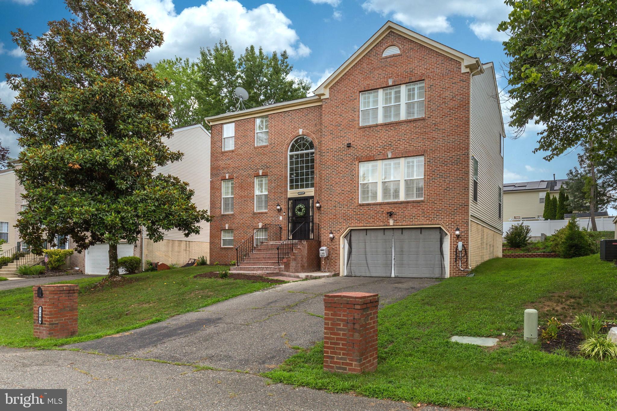 1209 Minnesota Way