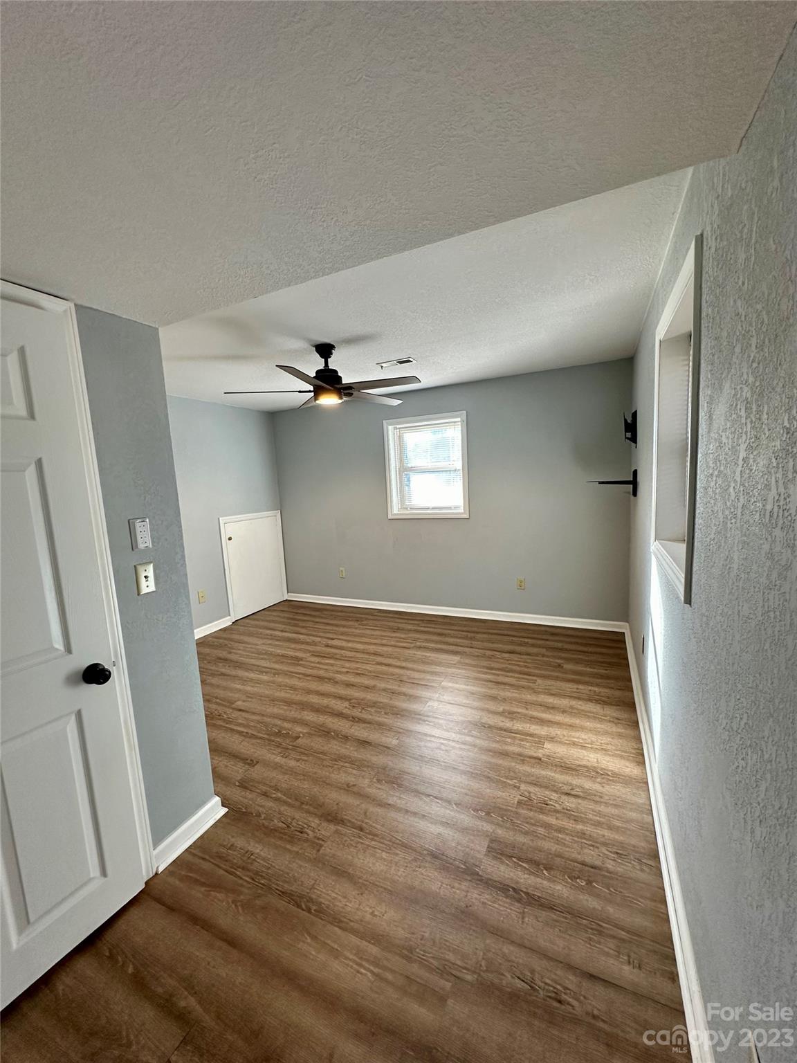 2338 Honeysuckle Place SE