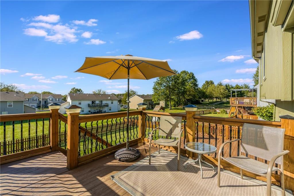 10700 N Holmes Street