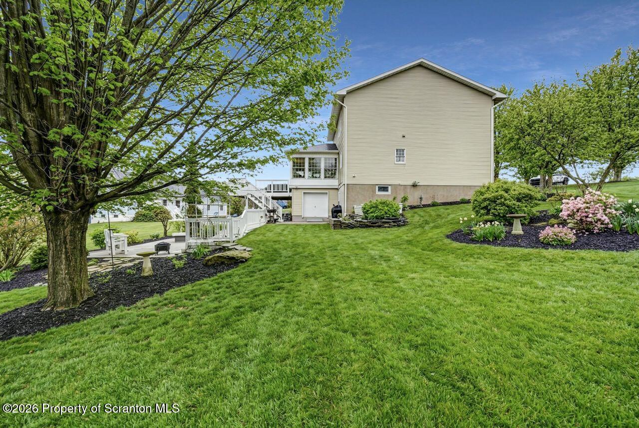15 Longview Terrace