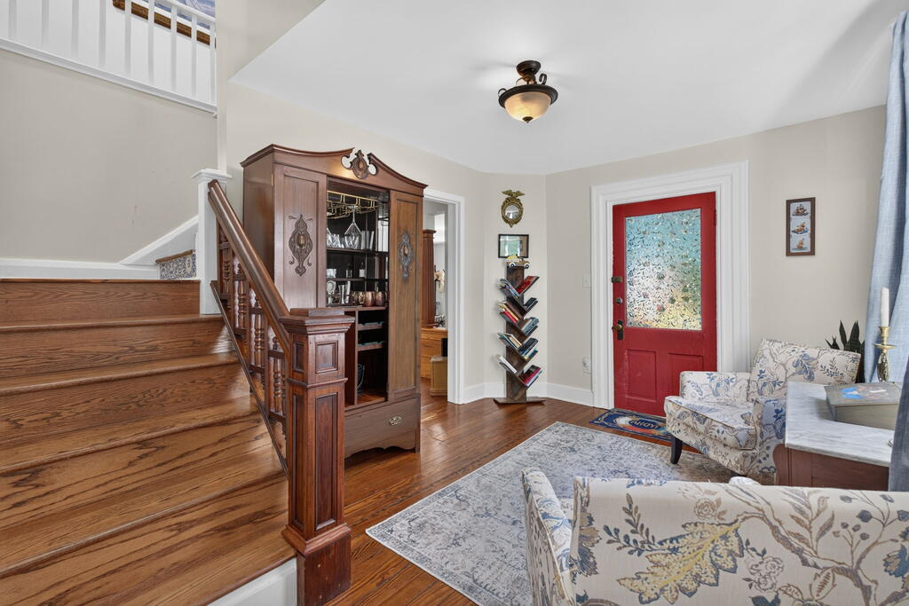 511 Tazewell Ave 373