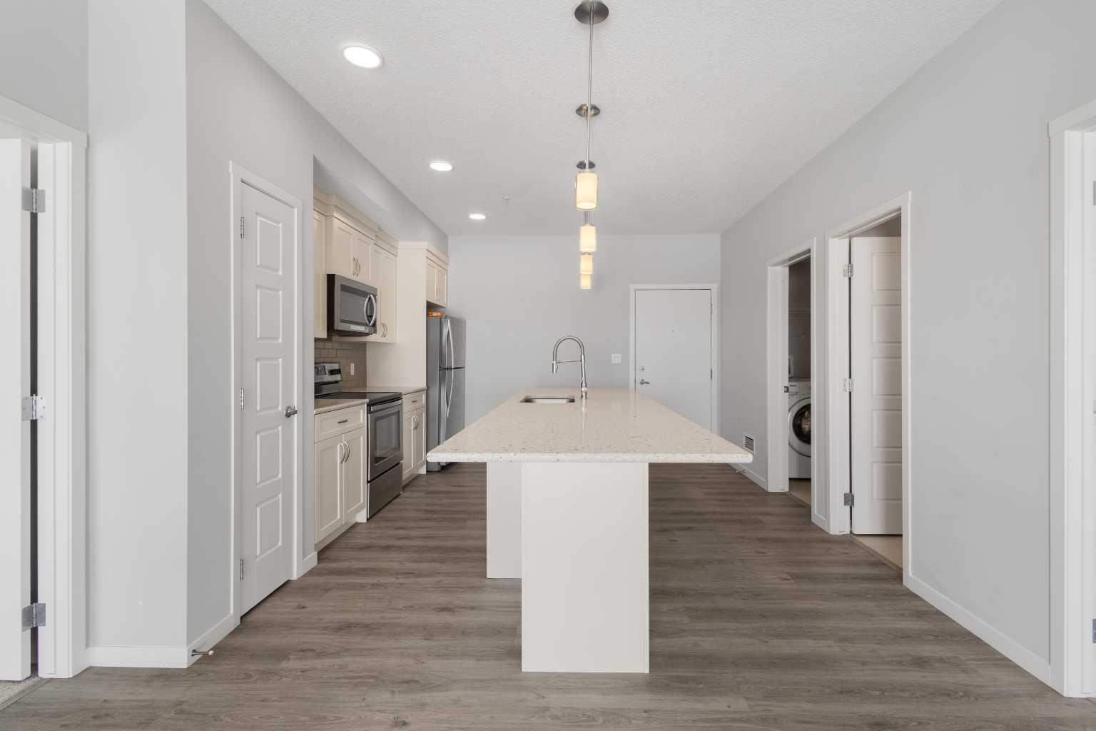 20 Seton Park SE 305