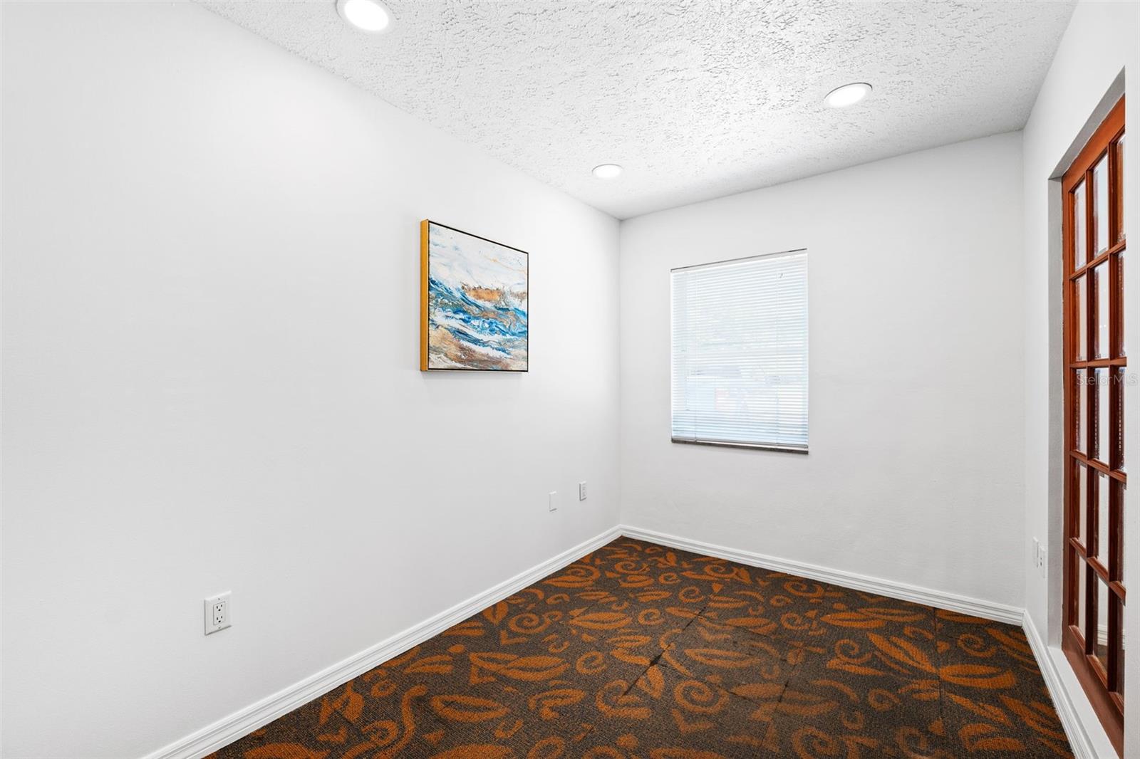 1304 W Fletcher Avenue