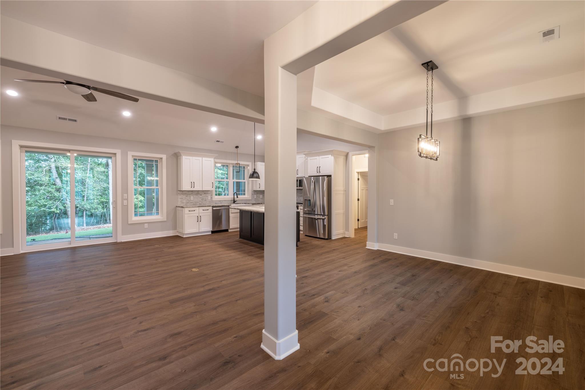 143 Eagle Point
