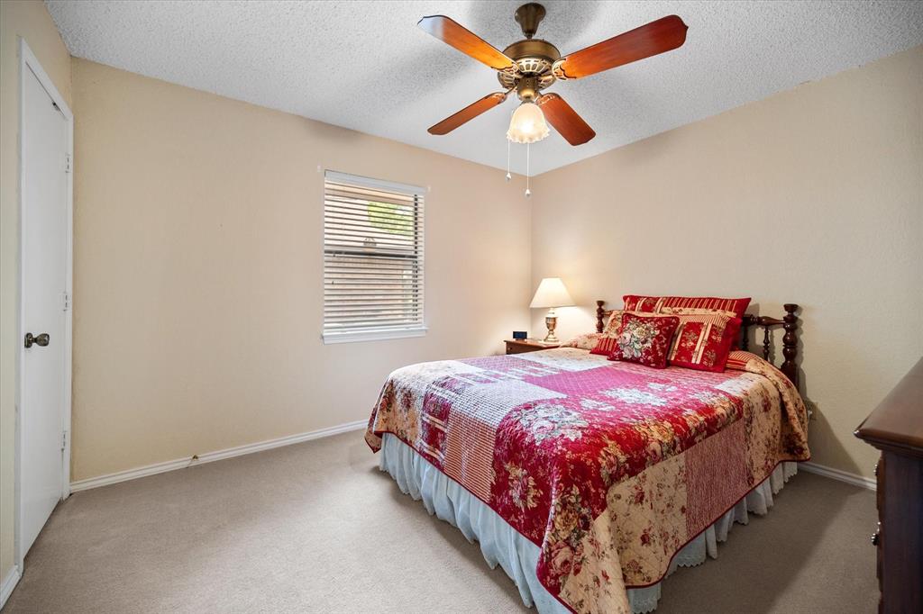 4215 Pleasant Oaks Court