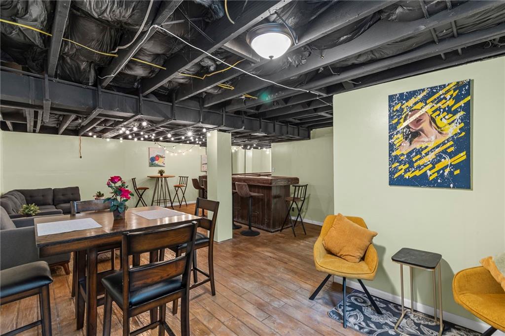 4944 NE Gladstone Avenue