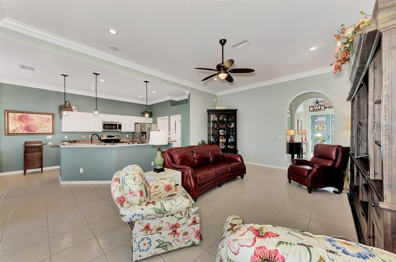 13335 Golf Pointe Drive