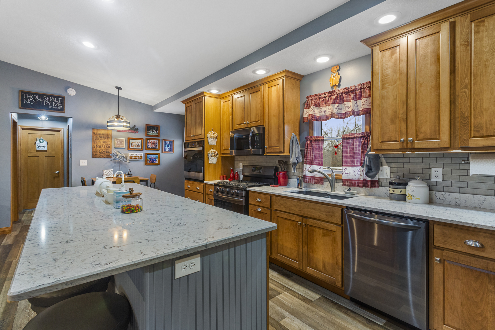 401A County Road 2500 Road N