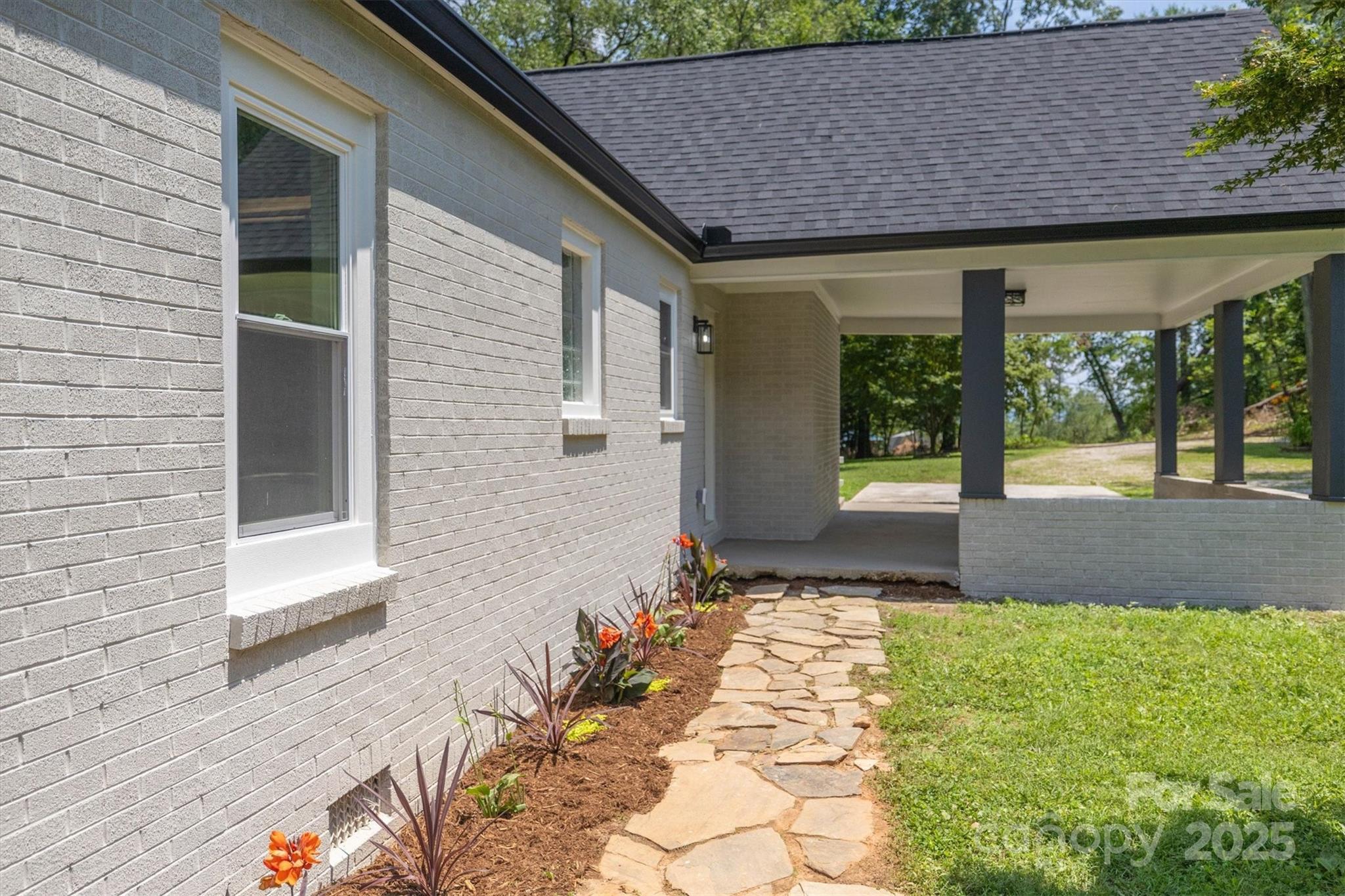 835 Vine Arden Road