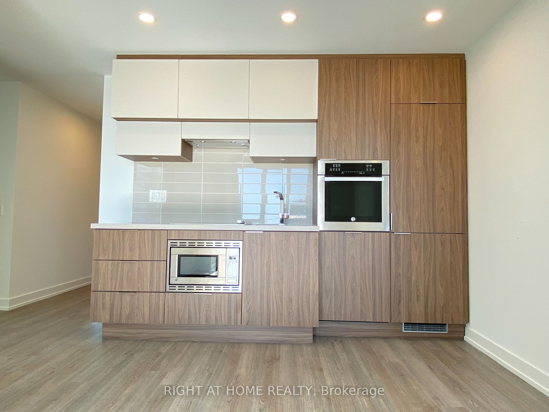 39 Roehampton Ave 1904