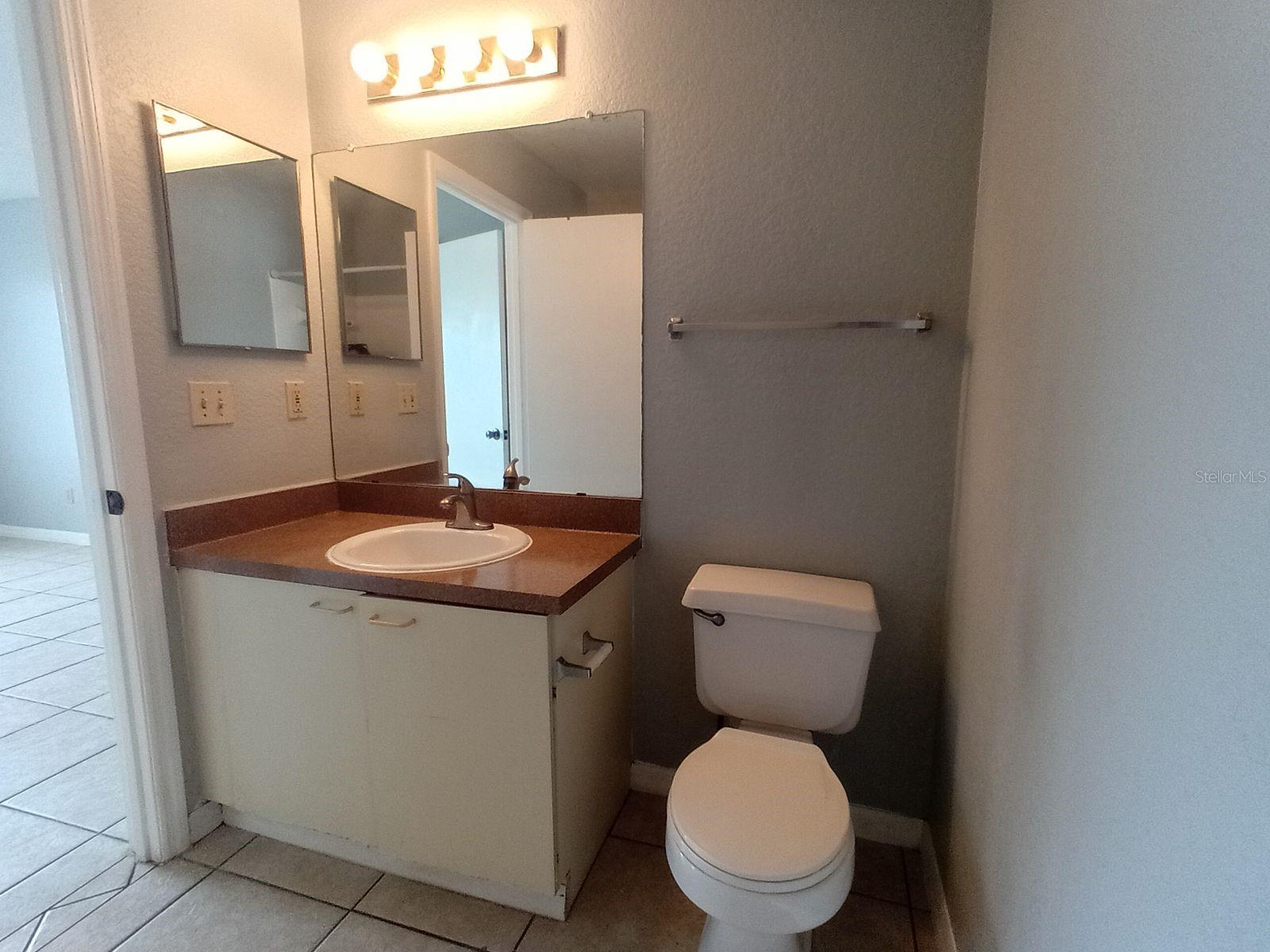 2550 N Alafaya Trail 4305