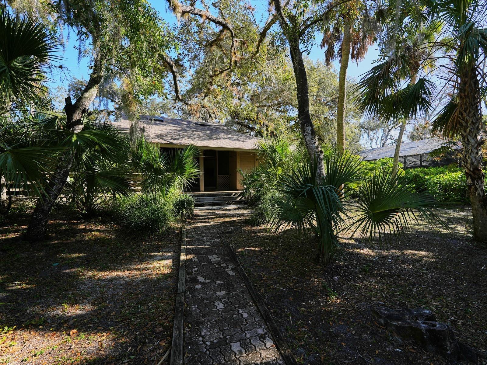 5190 Lancewood Drive 16
