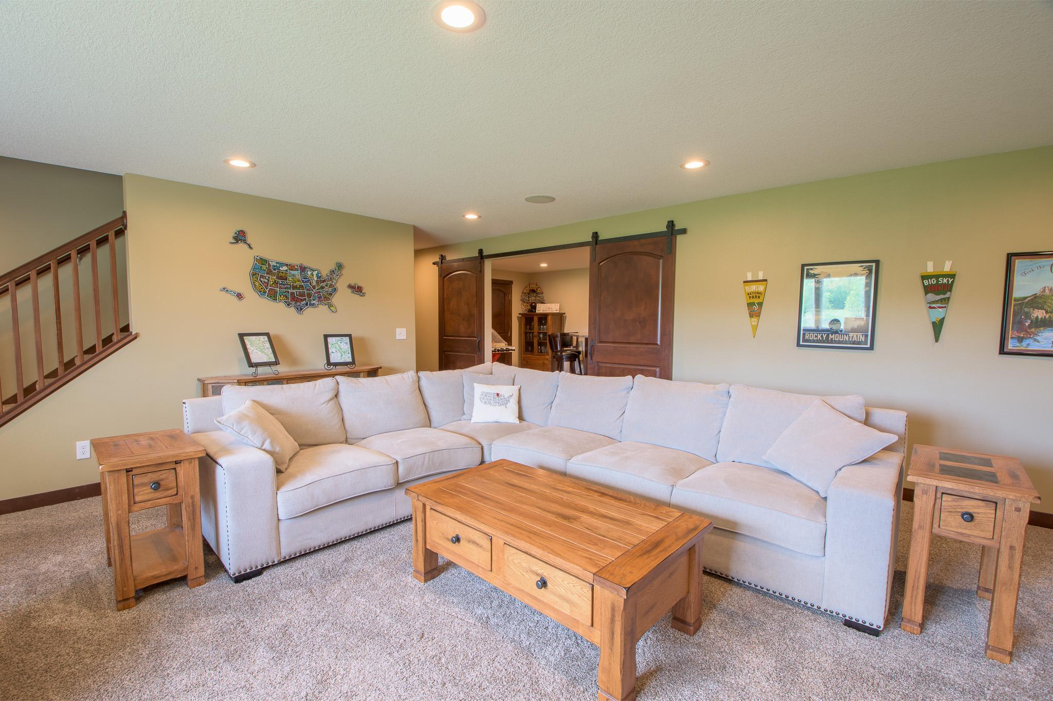2142 Monarch Court