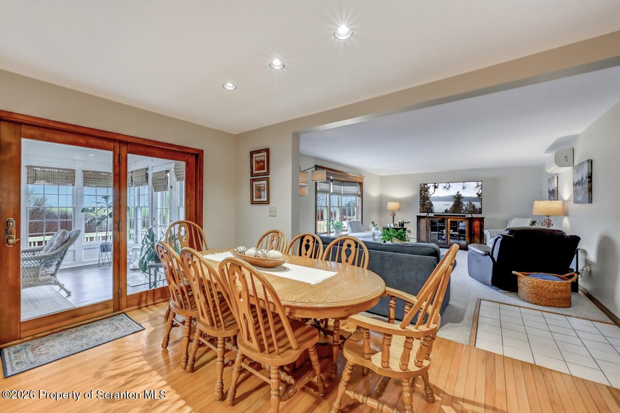 15 Longview Terrace