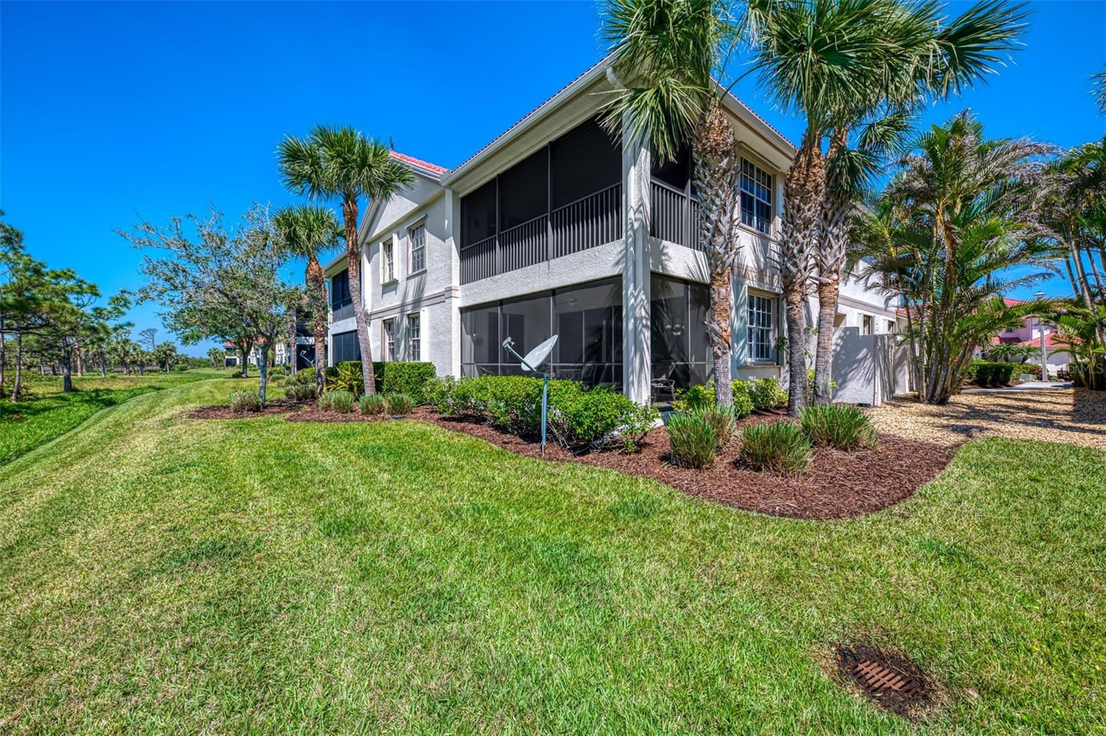 4692 Club Drive 101