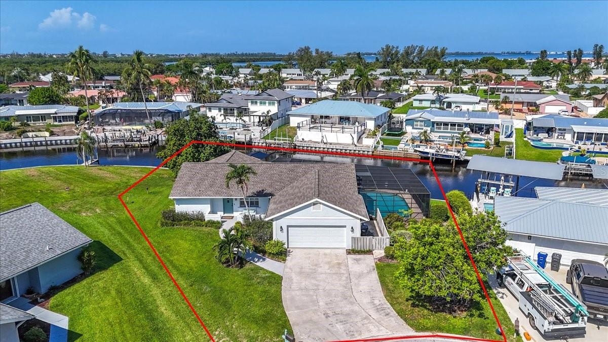 5016 Mangrove Point Road, Bradenton, FL