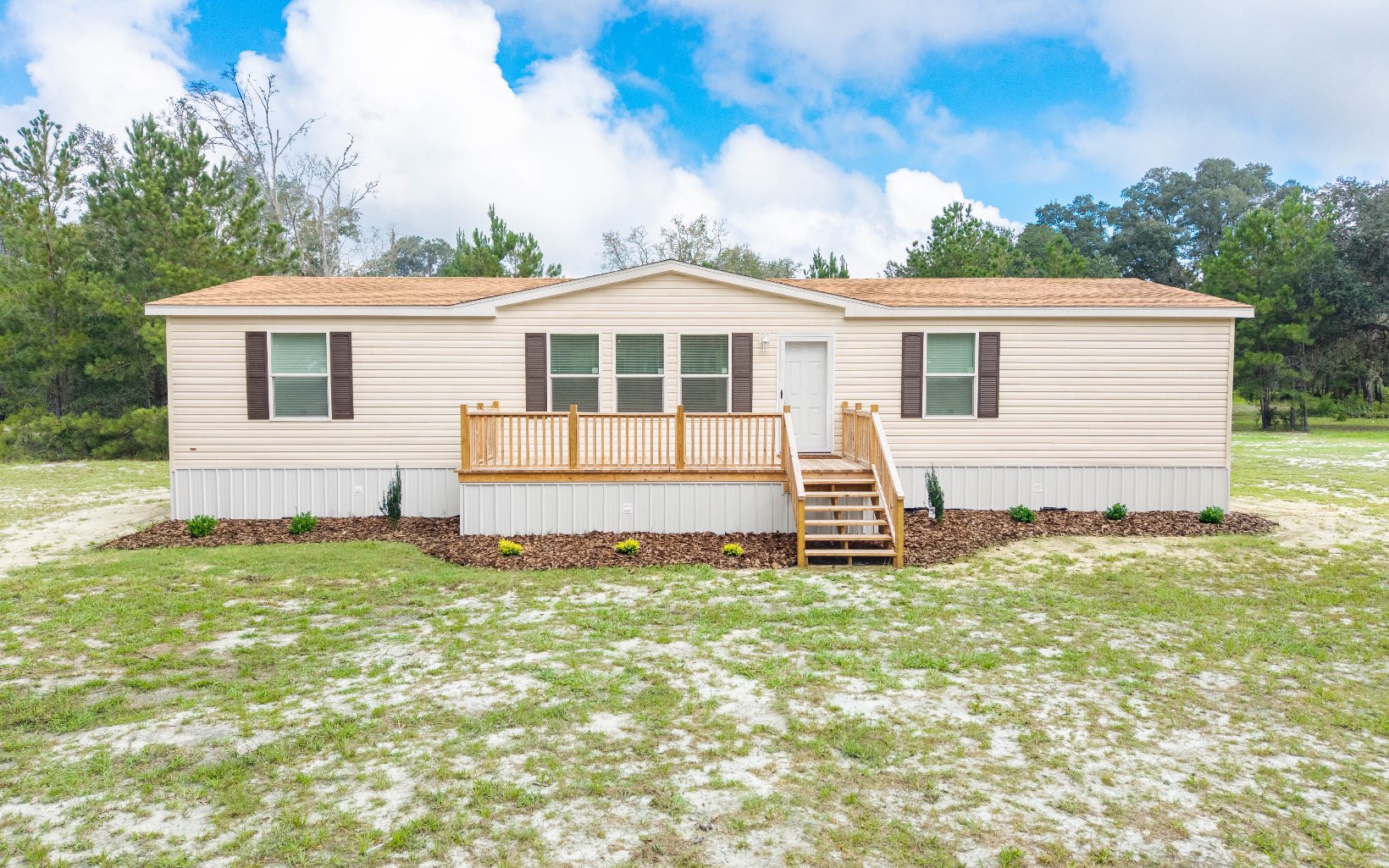 305 NW Ivy Gln