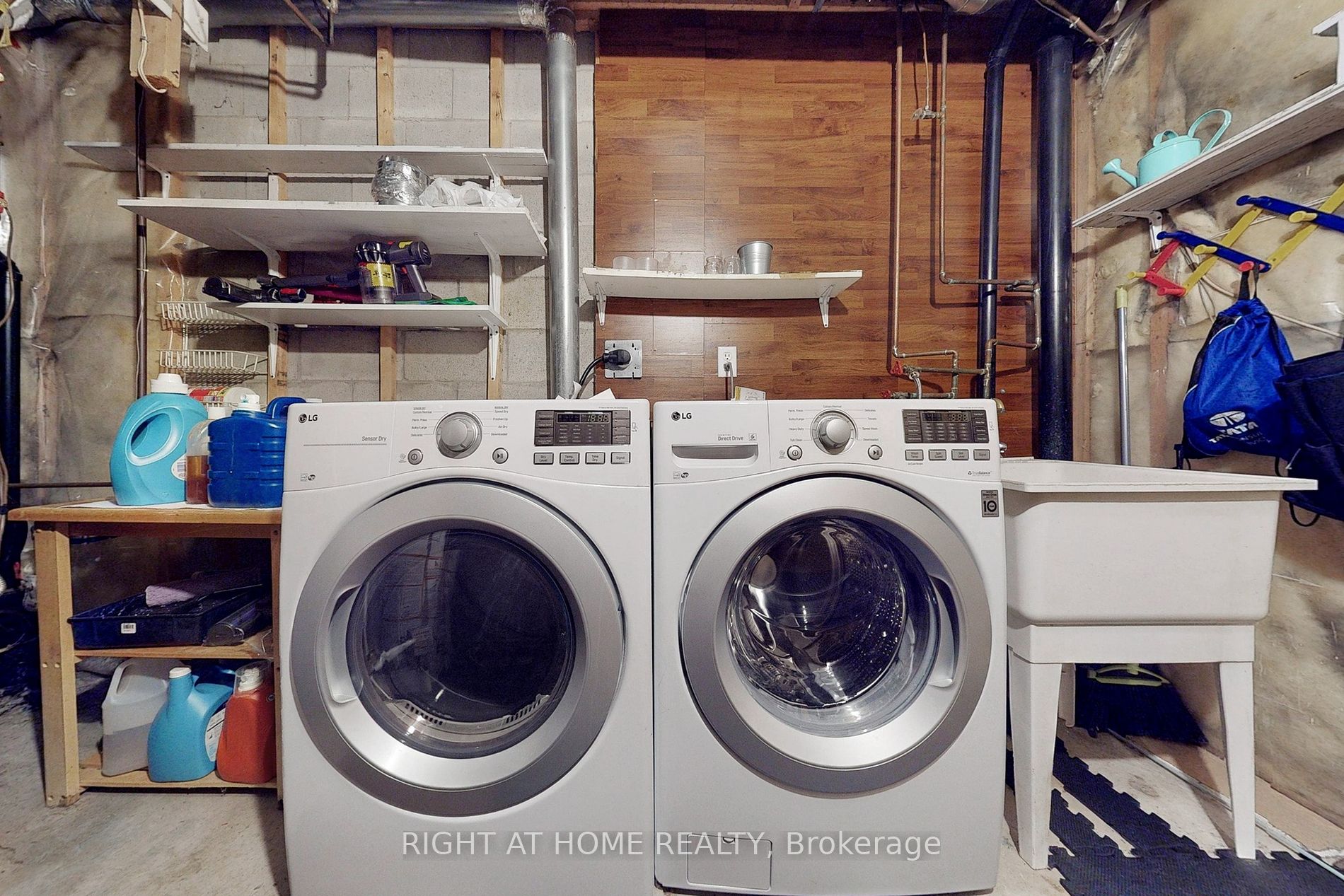 2370 W Britannia Rd 7