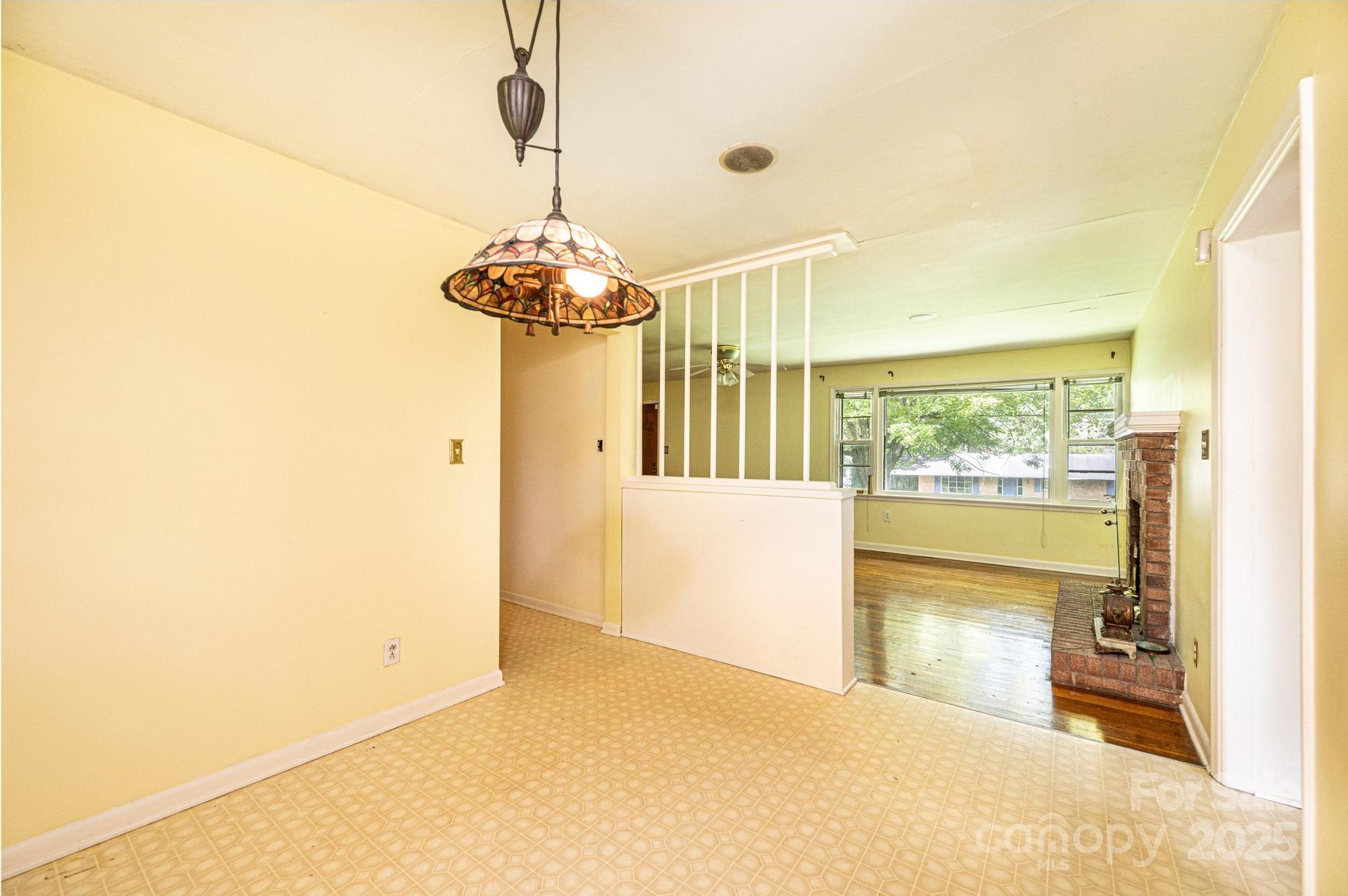 1460 23rd Avenue Place NE