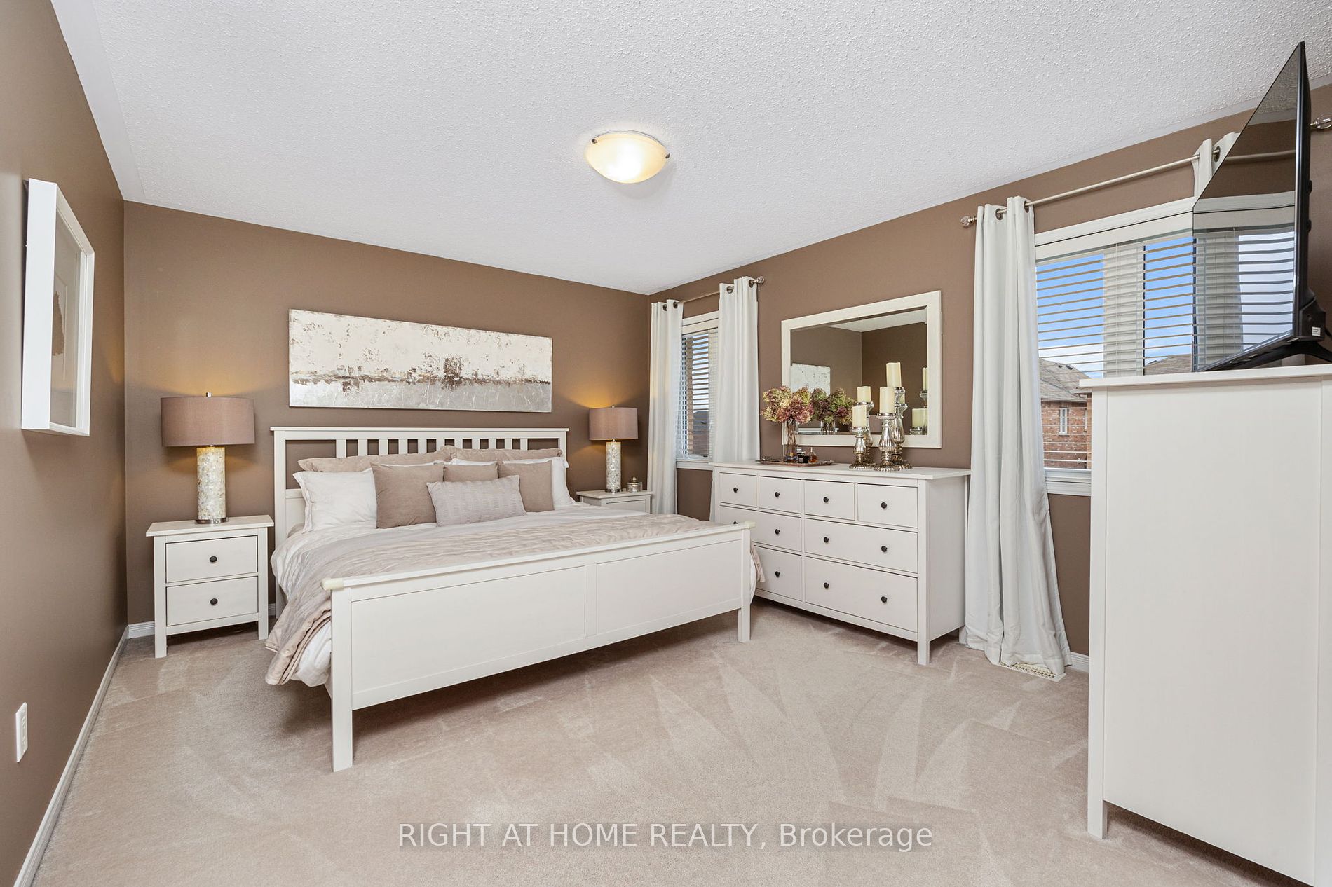 161 Niagara Tr