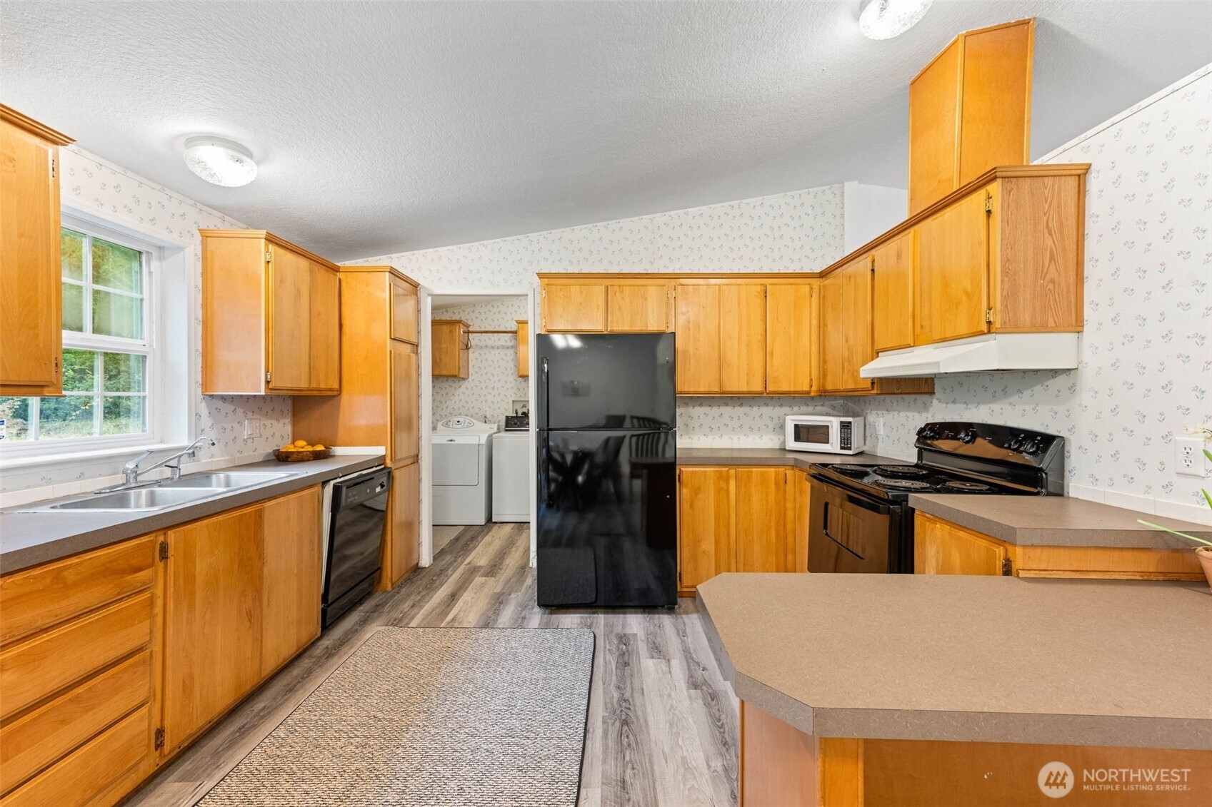 9111 66th Avenue NW 142