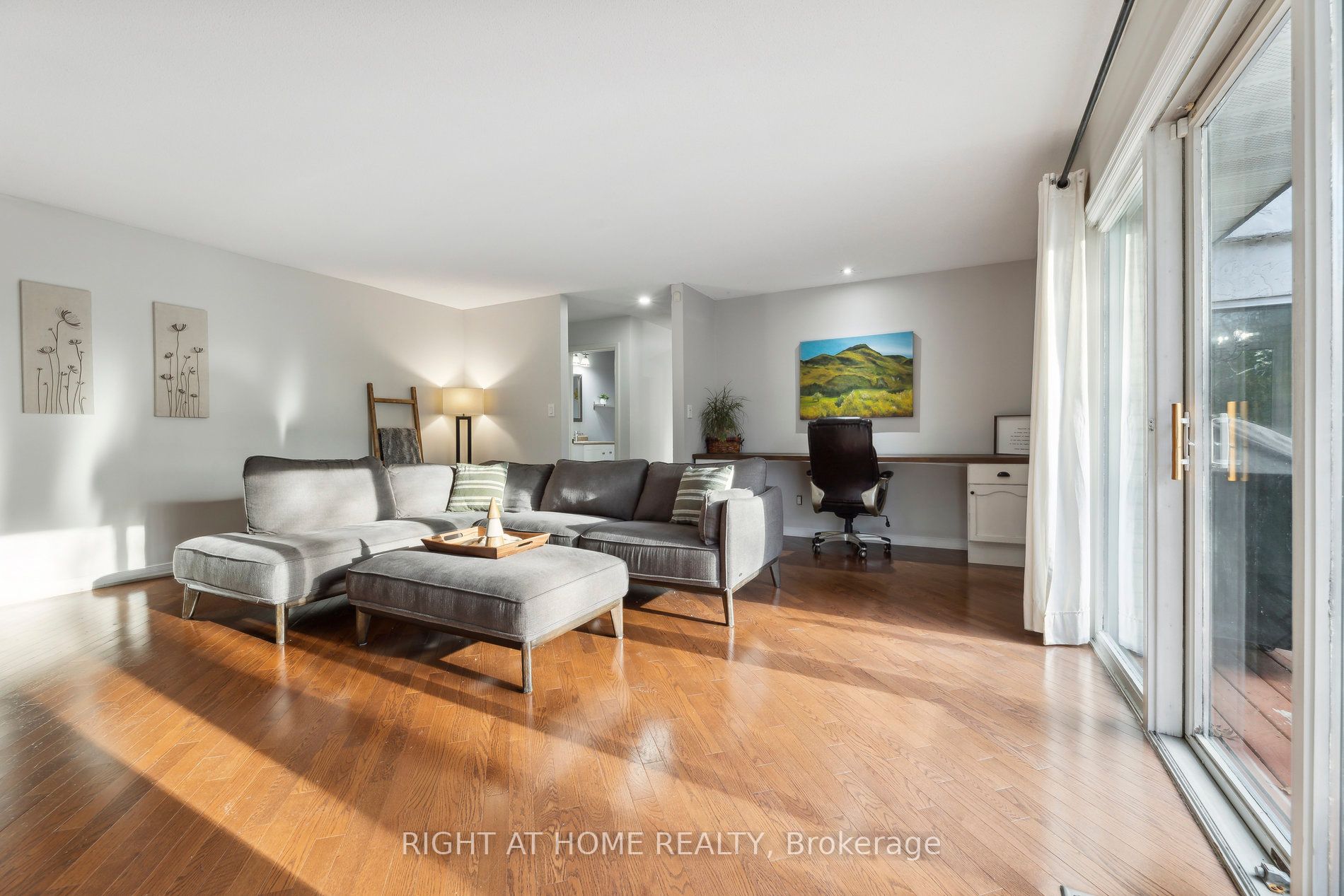 500 Old Brampton Crt