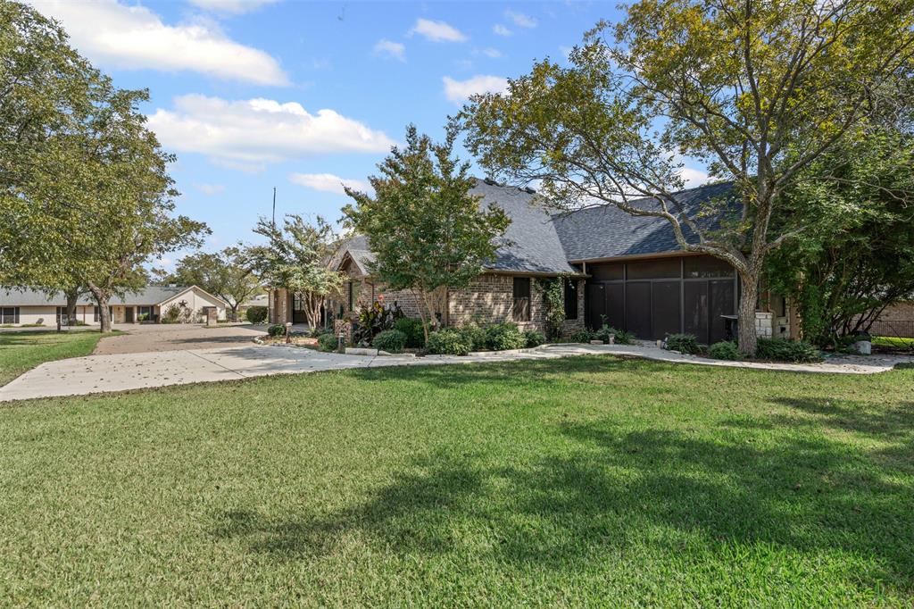 8922 Bellechase Road