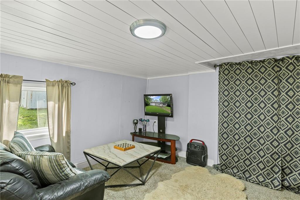 4136 N Monroe Avenue