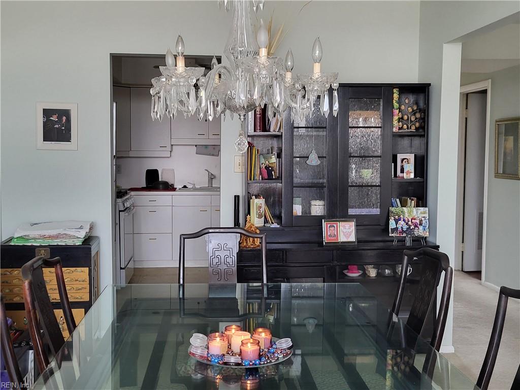 3950 Whispering Oaks Place