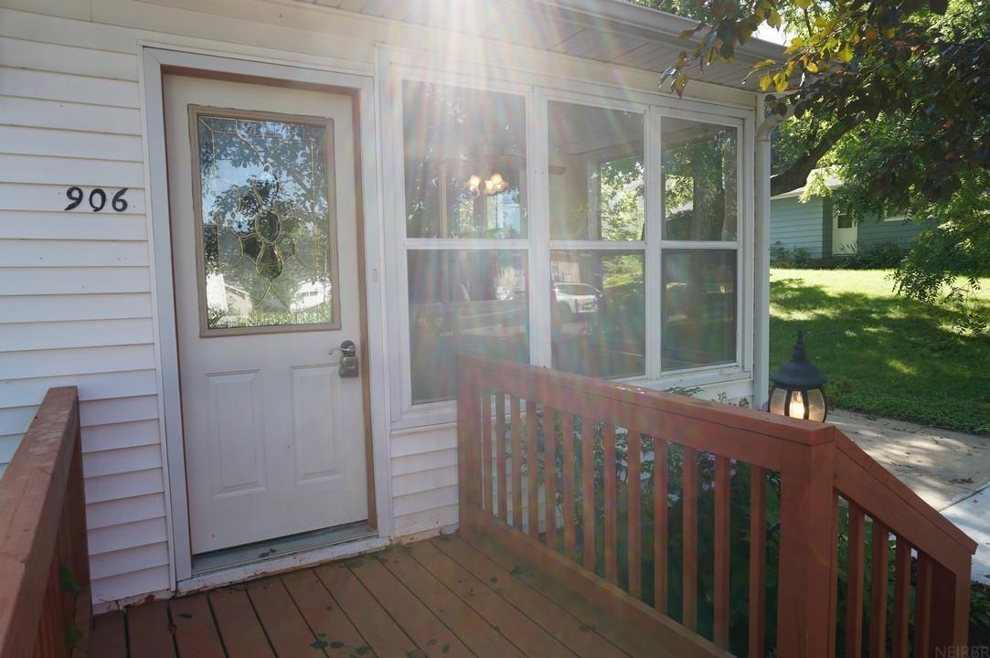 906 Freeman Street