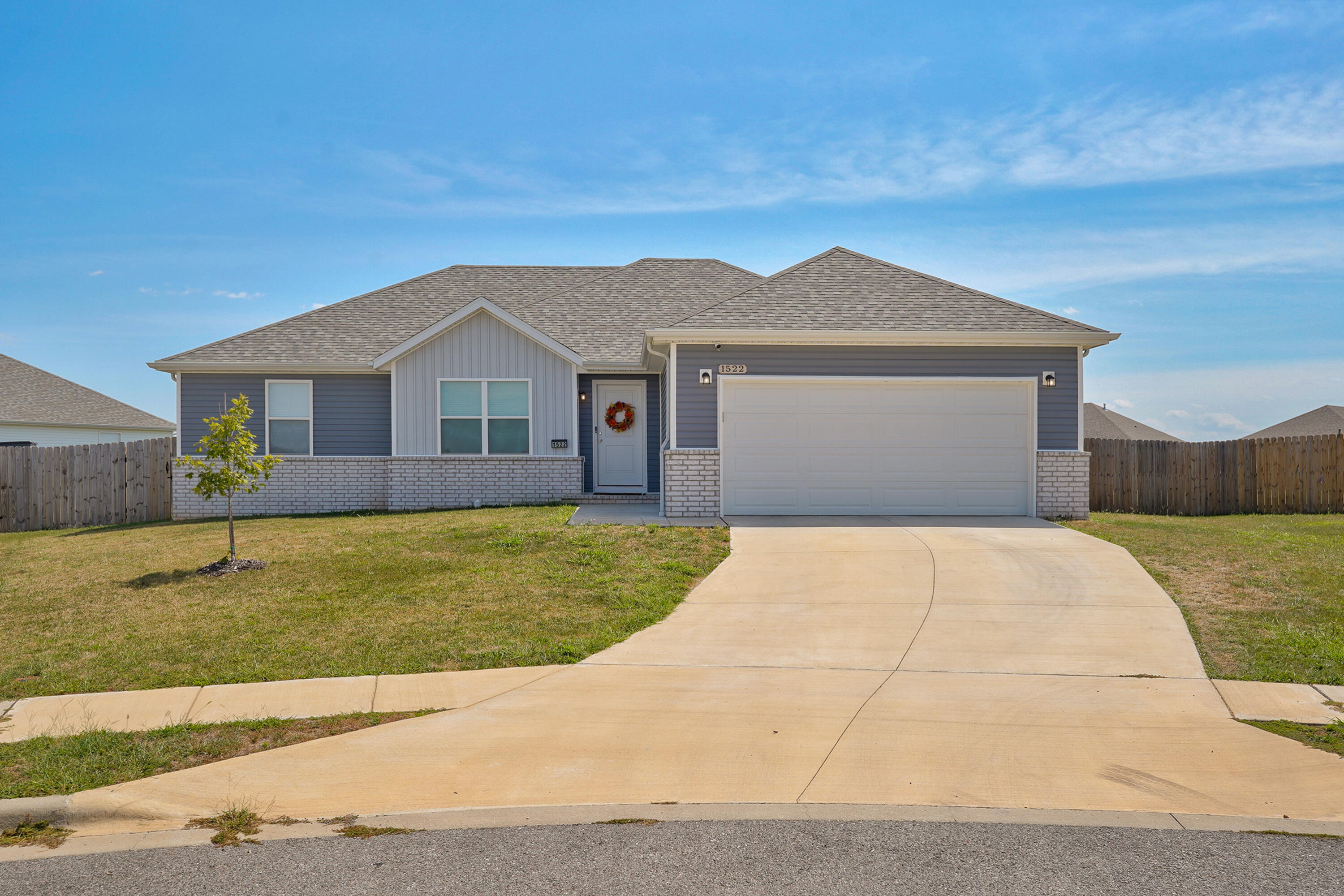 1522 S Bull Court