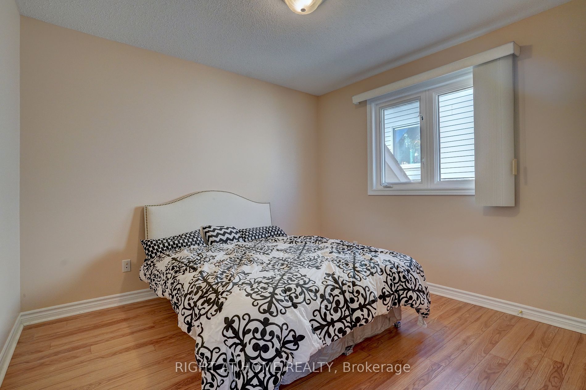 2117 Scottscraig Dr
