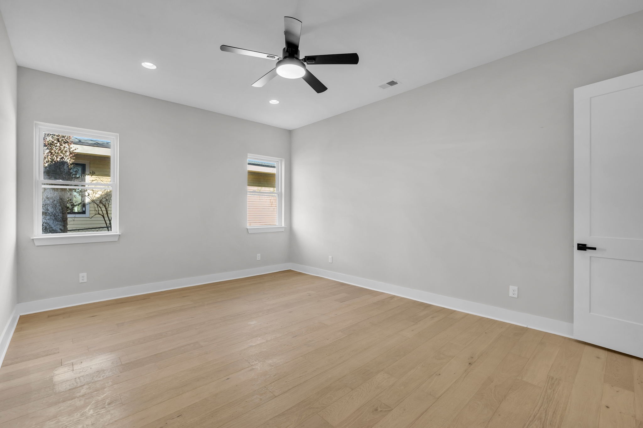 1209 Haysboro Ave