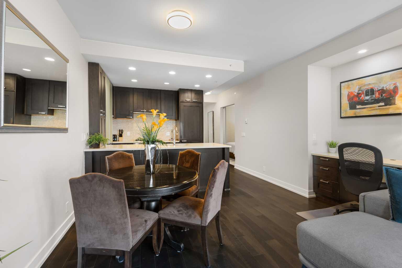 222 Riverfront Avenue SW 1322