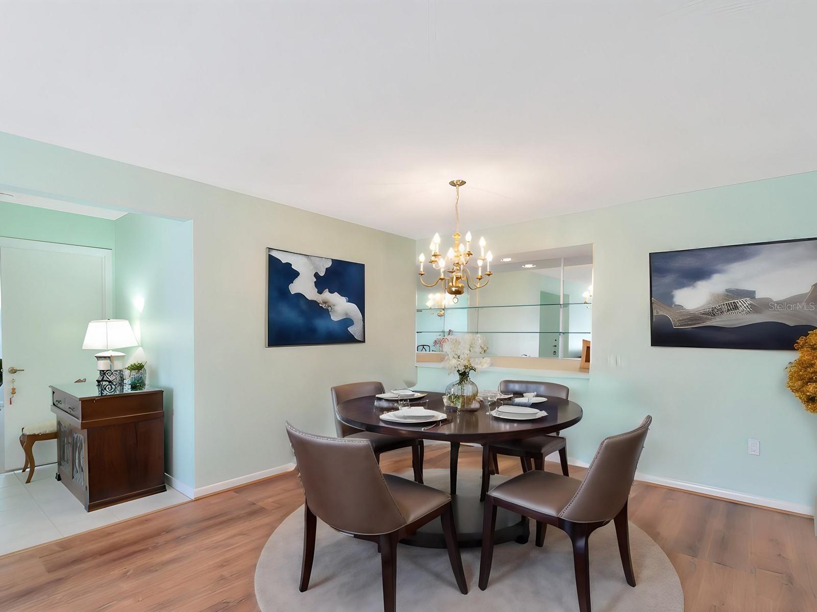 4493 Lake Vista Drive 2