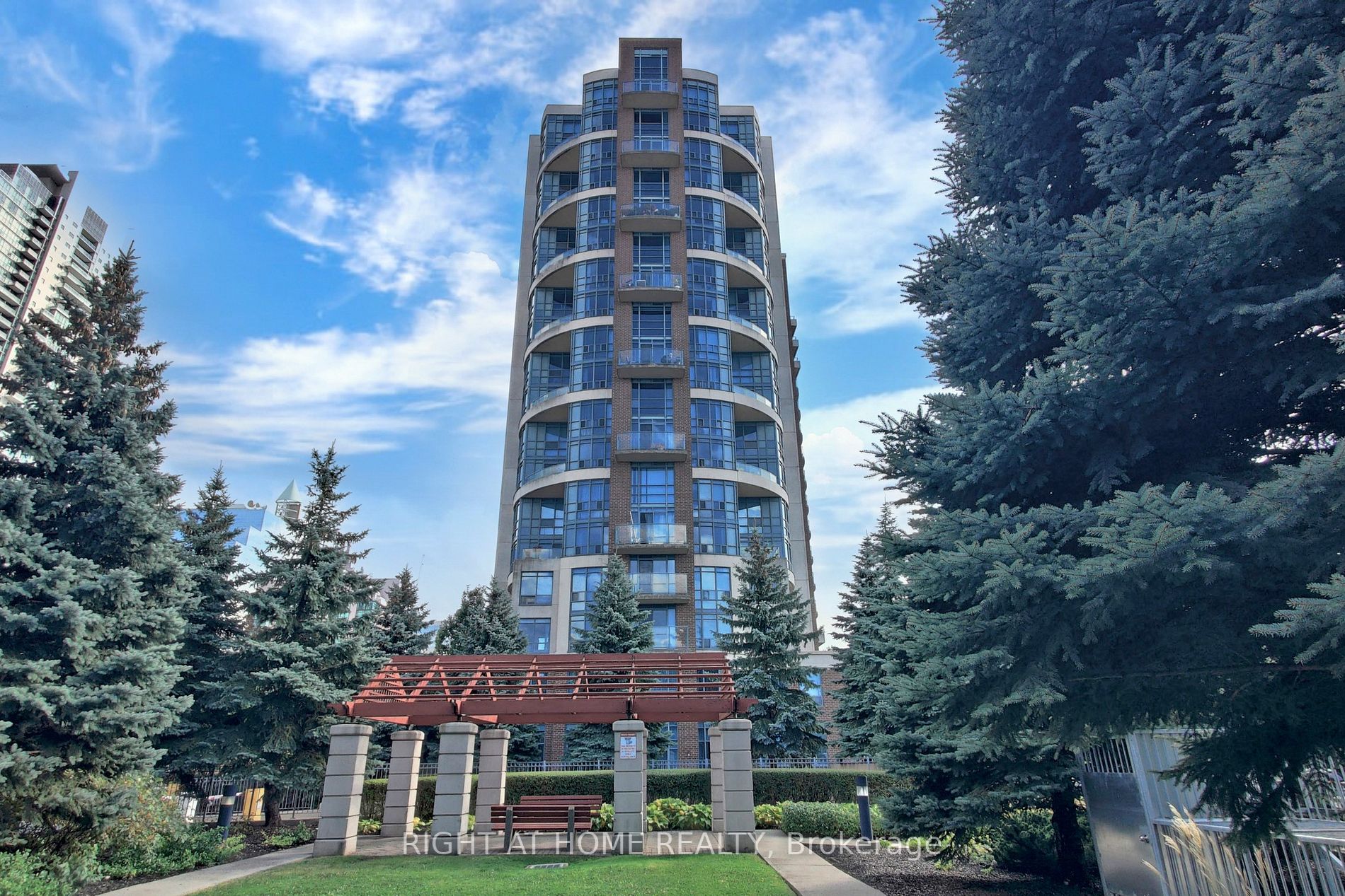 233 Beecroft Rd 812