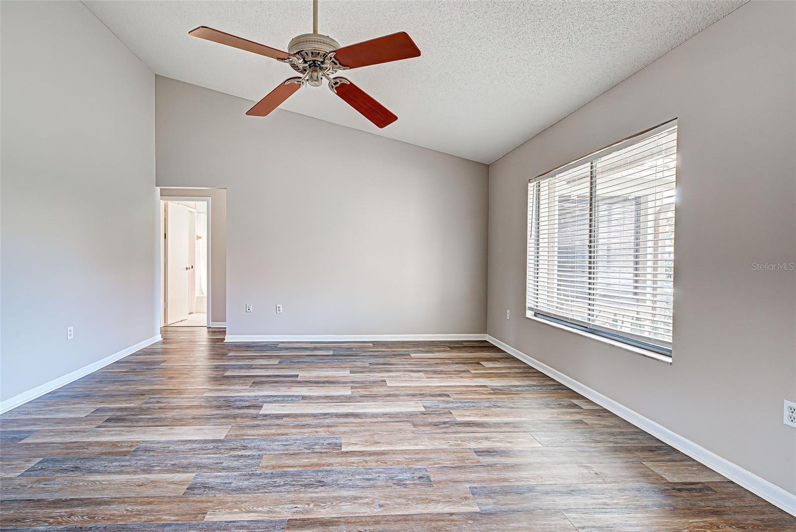 184 Inlets Boulevard 184