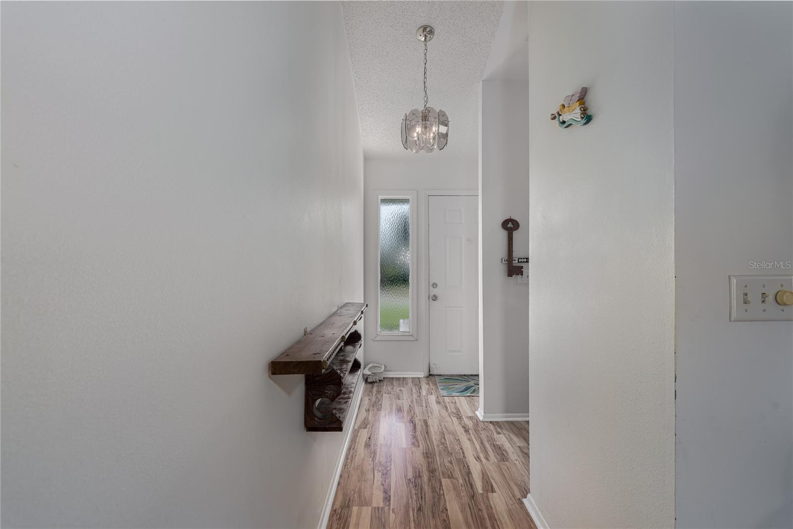 1522 12th Street Drive W