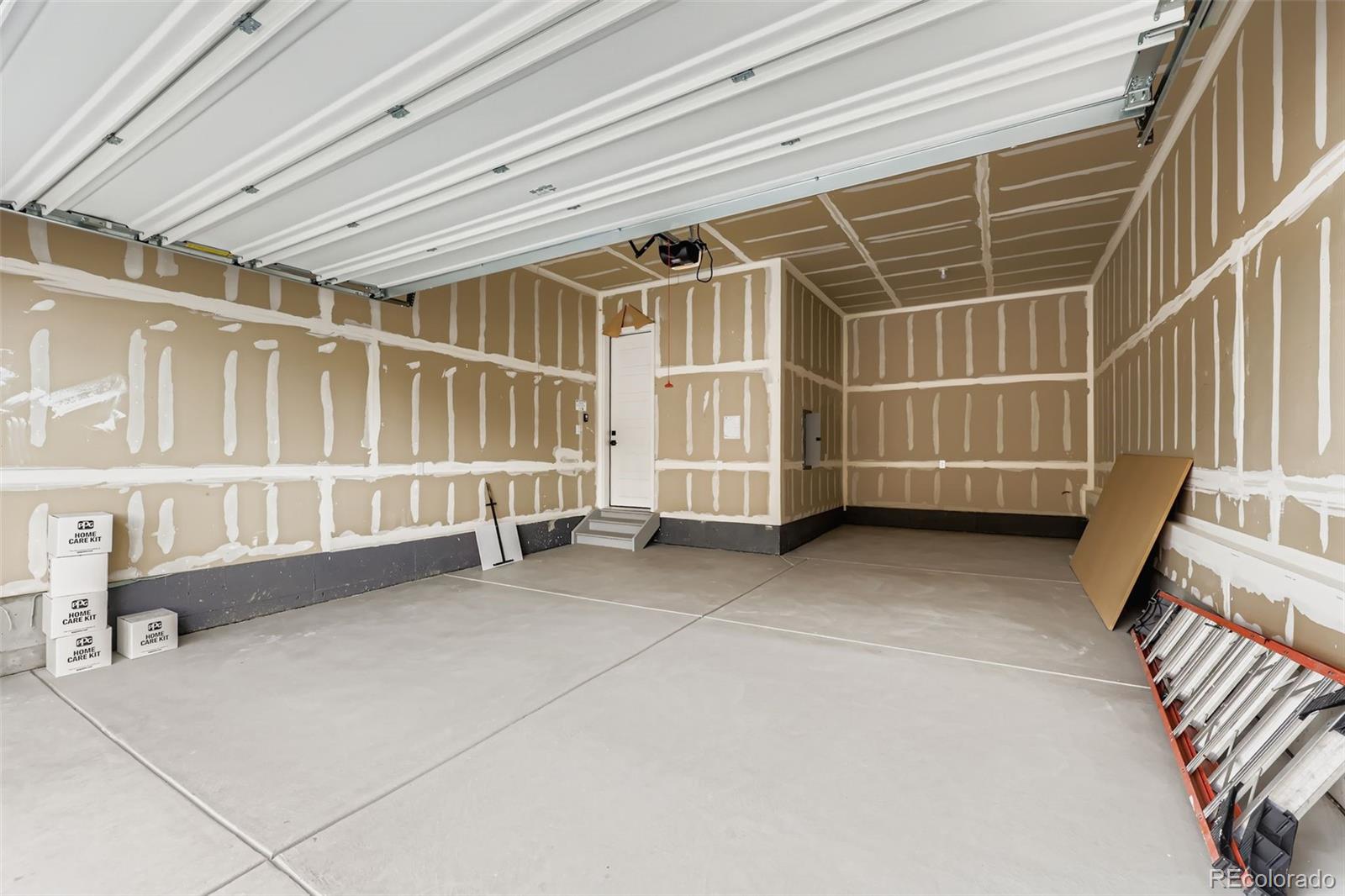 2165 Grayside Circle