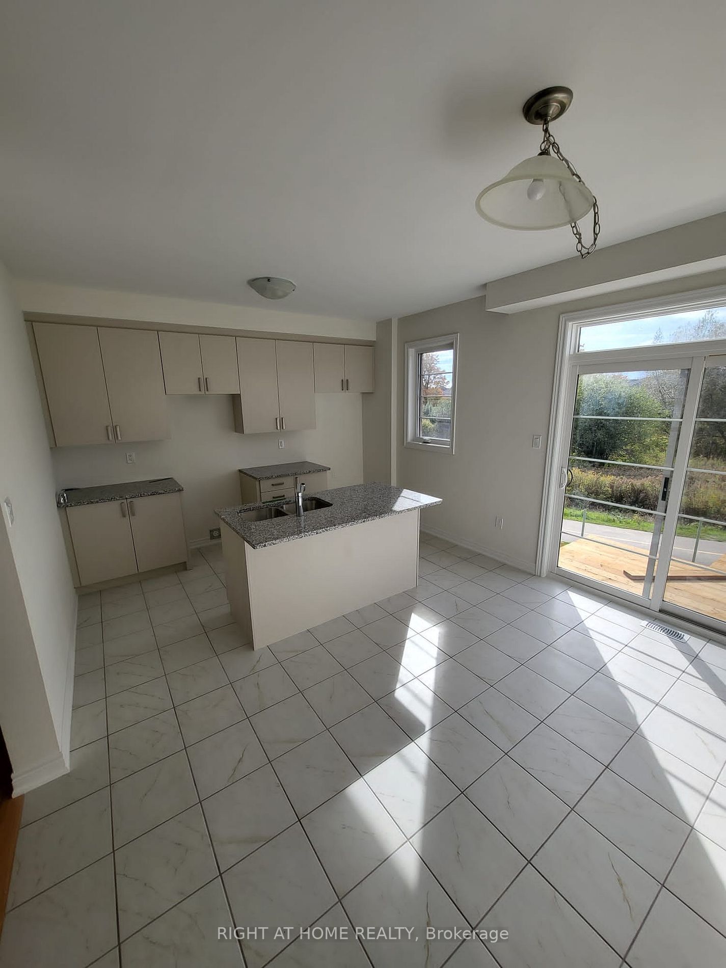 111 Bayardo Dr