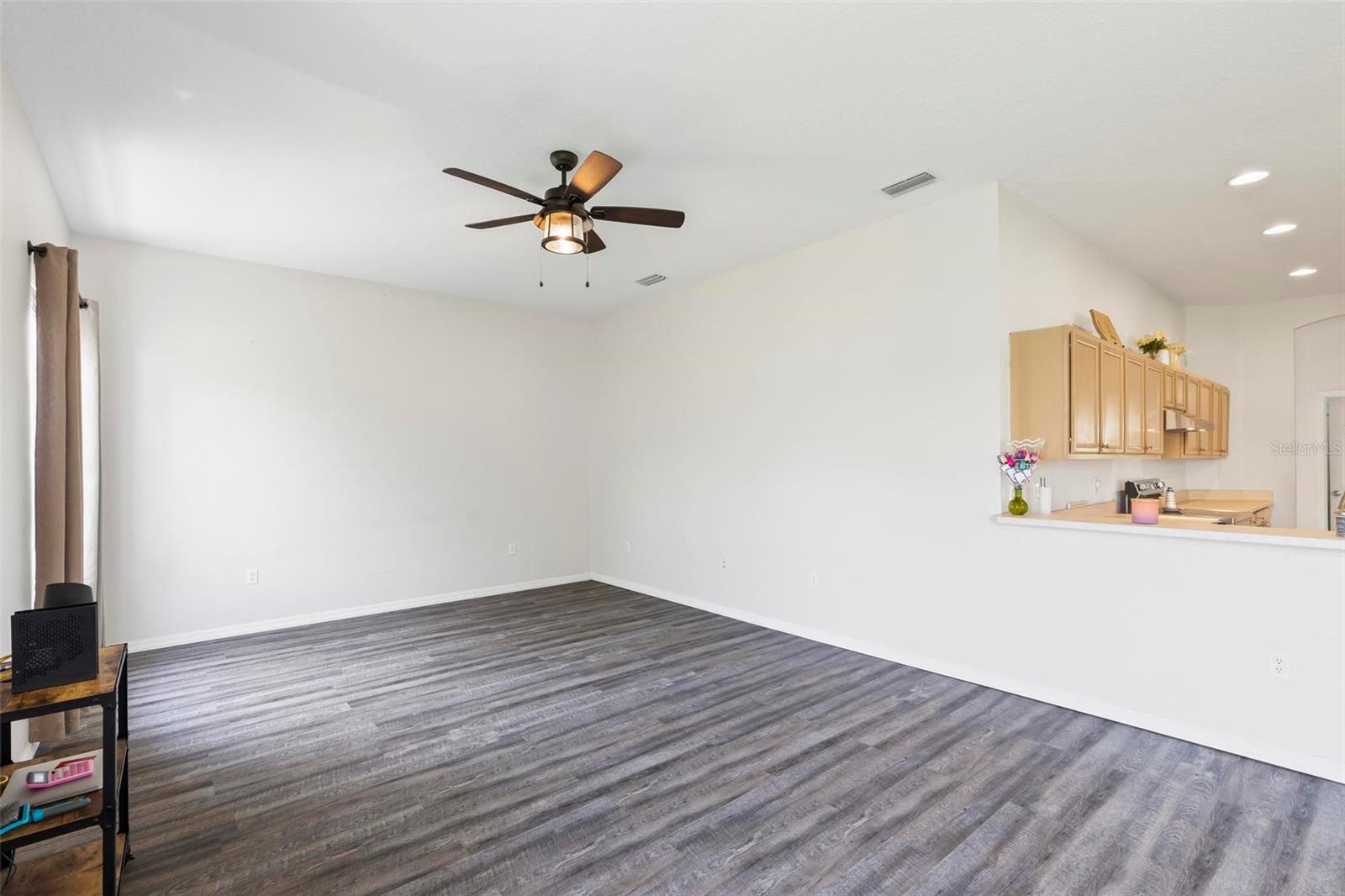 18 Buttonwood Lane