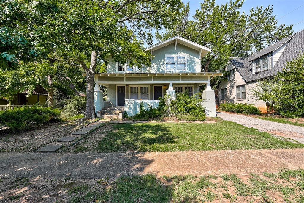 Exceptional opportunity to acquire a fully leased multifamily asset in one of Norman's most desirable rental corridors, just minutes from the University of Oklahoma. Located in the heart of the campus area, 408 Chautauqua Avenue consists of four one-bedroom, one-bathroom units that cater to the strong and consistent demand generated by OU students, faculty, staff, and young professionals.The property features four separately metered units, allowing tenants to pay their own utilities and minimizing owner operating expenses. With all units currently leased, investors benefit from immediate in-place cash flow and a stabilized income stream from day one. The building offers a highly efficient unit mix, attractive to renters seeking affordable housing within close proximity to campus, Campus Corner, and downtown Norman amenities.Originally constructed in 1930 and configured as a four-unit multifamily property, the asset provides a proven rental history in a location known for strong occupancy and enduring tenant demand. The property's walkable location near the University of Oklahoma enhances its long-term investment appeal and provides a significant competitive advantage within the Norman rental market.Investment HighlightsFour (4) one-bedroom, one-bathroom unitsgas range and refrigerator in each unitFully leased with immediate cash flowSeparately metered unitslarge basementmock fireplace in one unitPrime location near the University of OklahomaConsistent student and workforce rental demandLow-maintenance multifamily investment opportunityStrong long-term appreciation potential in a proven rental submarket408 Chautauqua Avenue presents investors with the rare combination of stabilized occupancy, efficient operations, and an irreplaceable location near one of Oklahoma's largest universities.