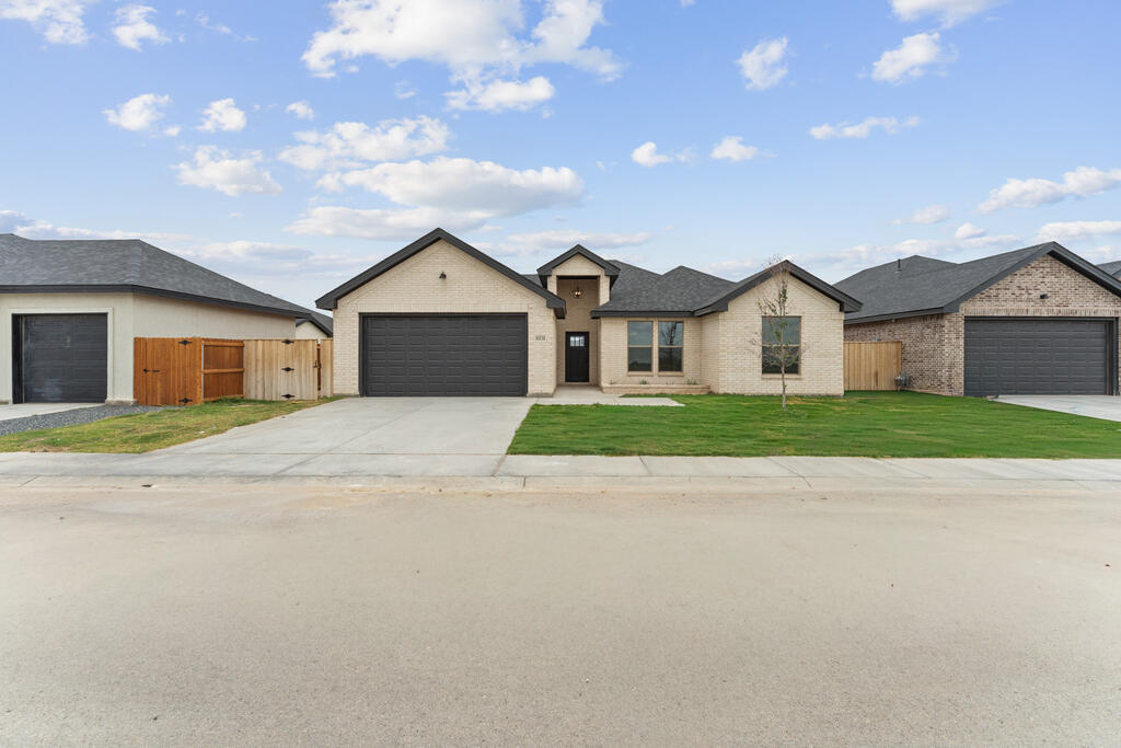 Plot twist: the “extra room” might become your favorite room.  This 3 bed, 2.5 bath home brings the natural light, the fresh sod, and sprinklers in both the front & backyard. Use the bonus room for work, a Pilates studio, a glam room—or absolutely nothing productive you decide! So much natural light you'll love and appreciate it the instant you walk in. As if all that wasn't enough you get a community pool- the fun without the extra work.  Bright, versatile, and ready for its next chapter. Consider this your invitation to come take a peek.