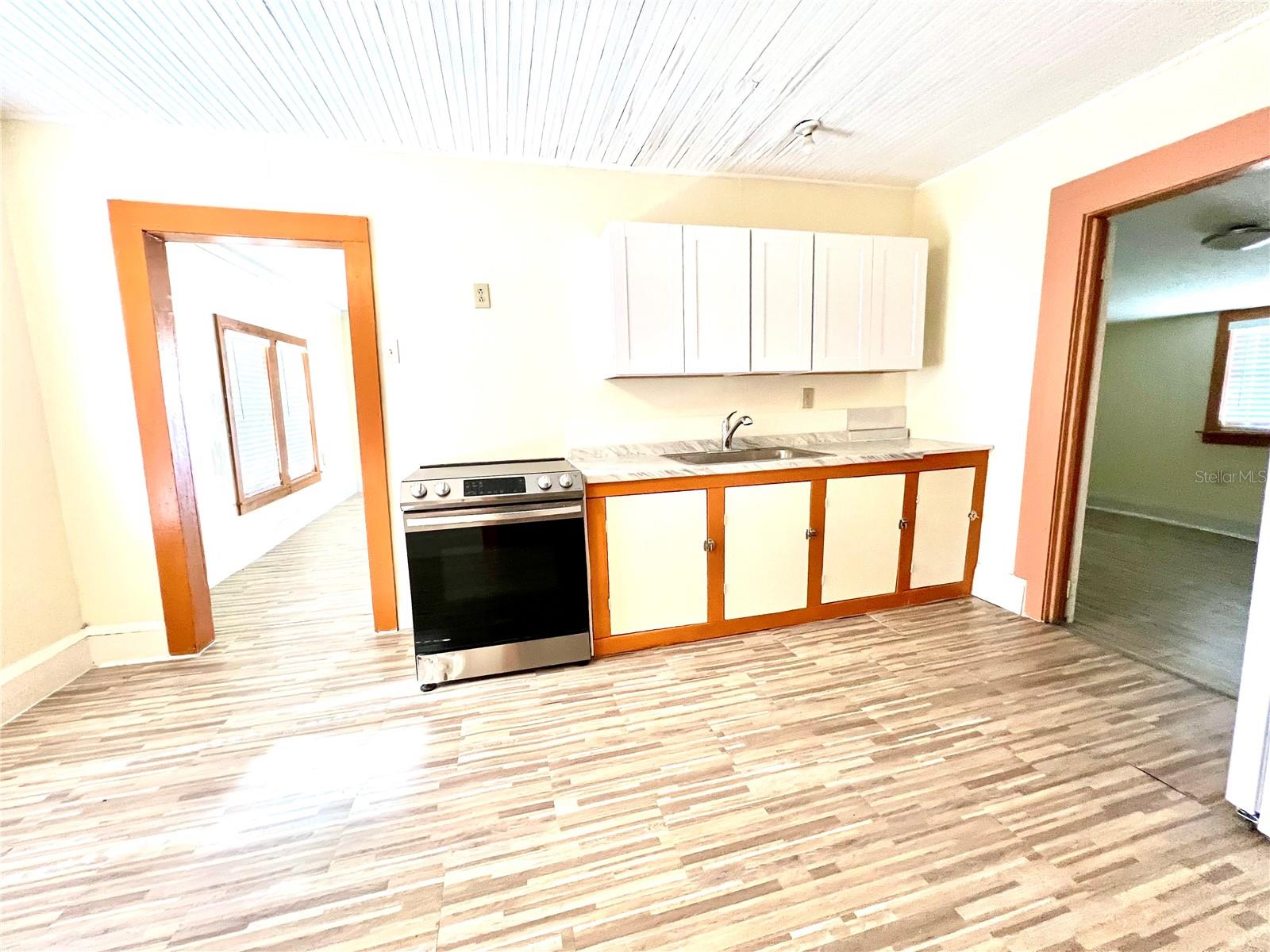343 Weaver Avenue