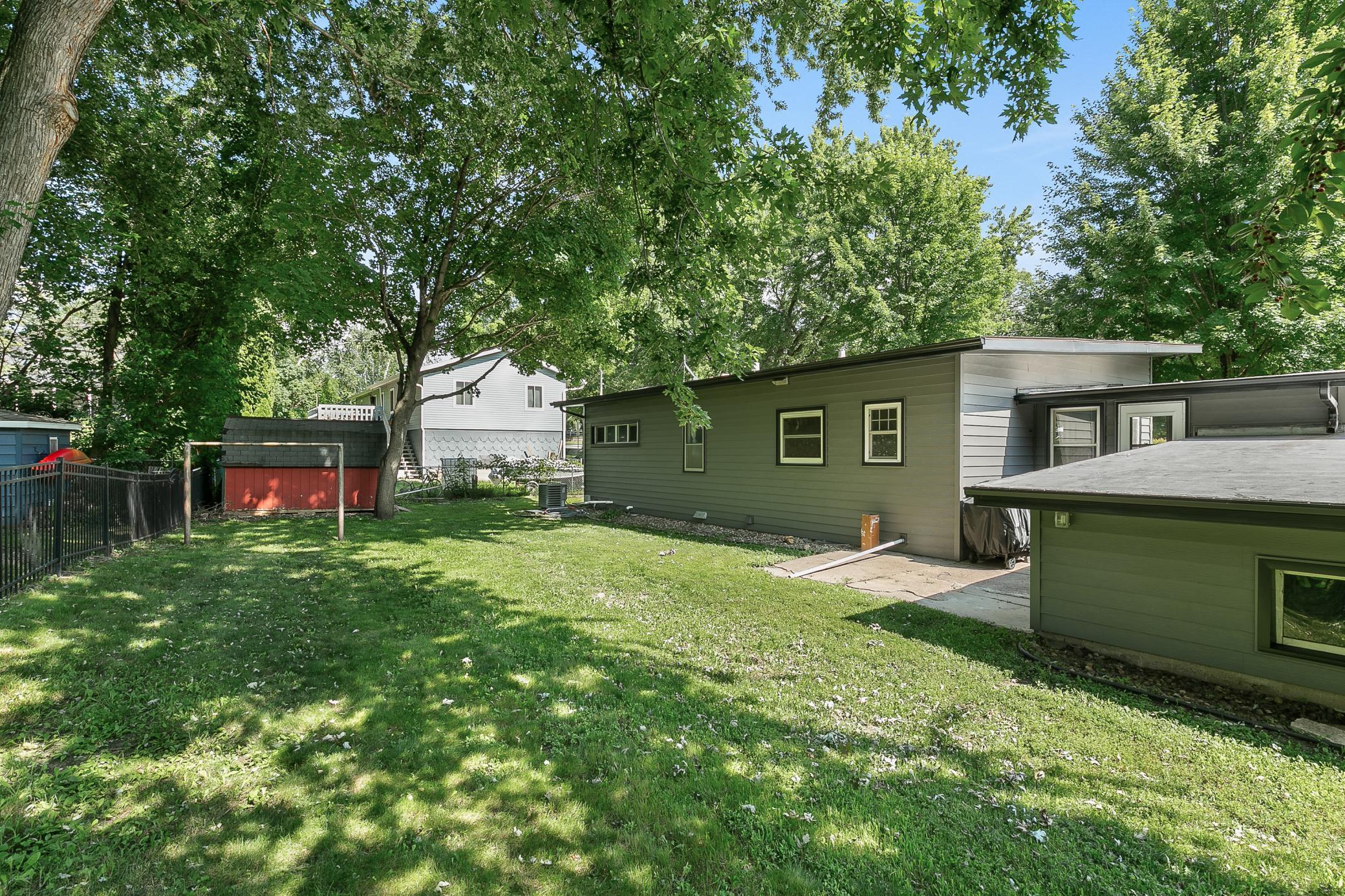 715 4th Street S