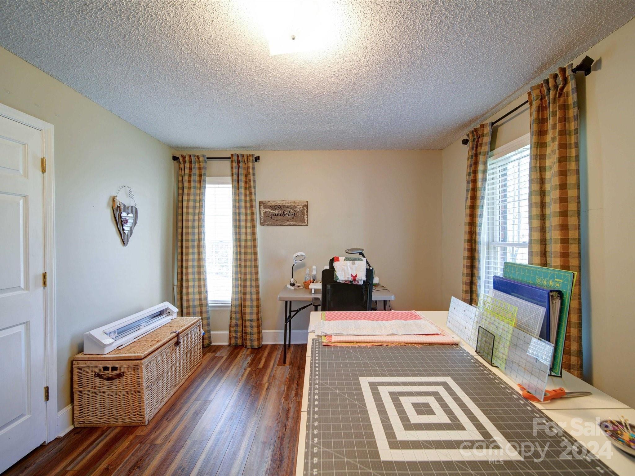 5044 Scaleybark Court 133
