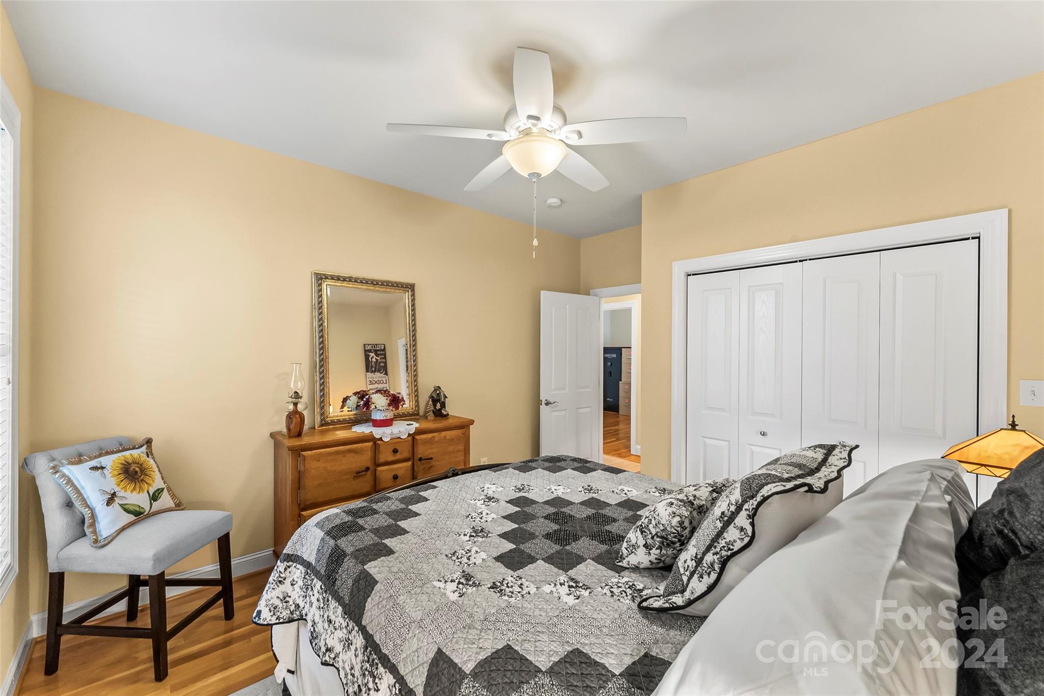 107 Crosscreek Drive