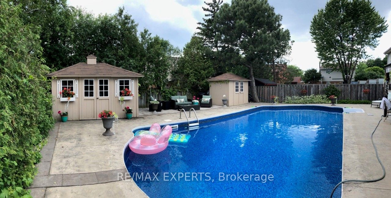 42 Montcalm Pl