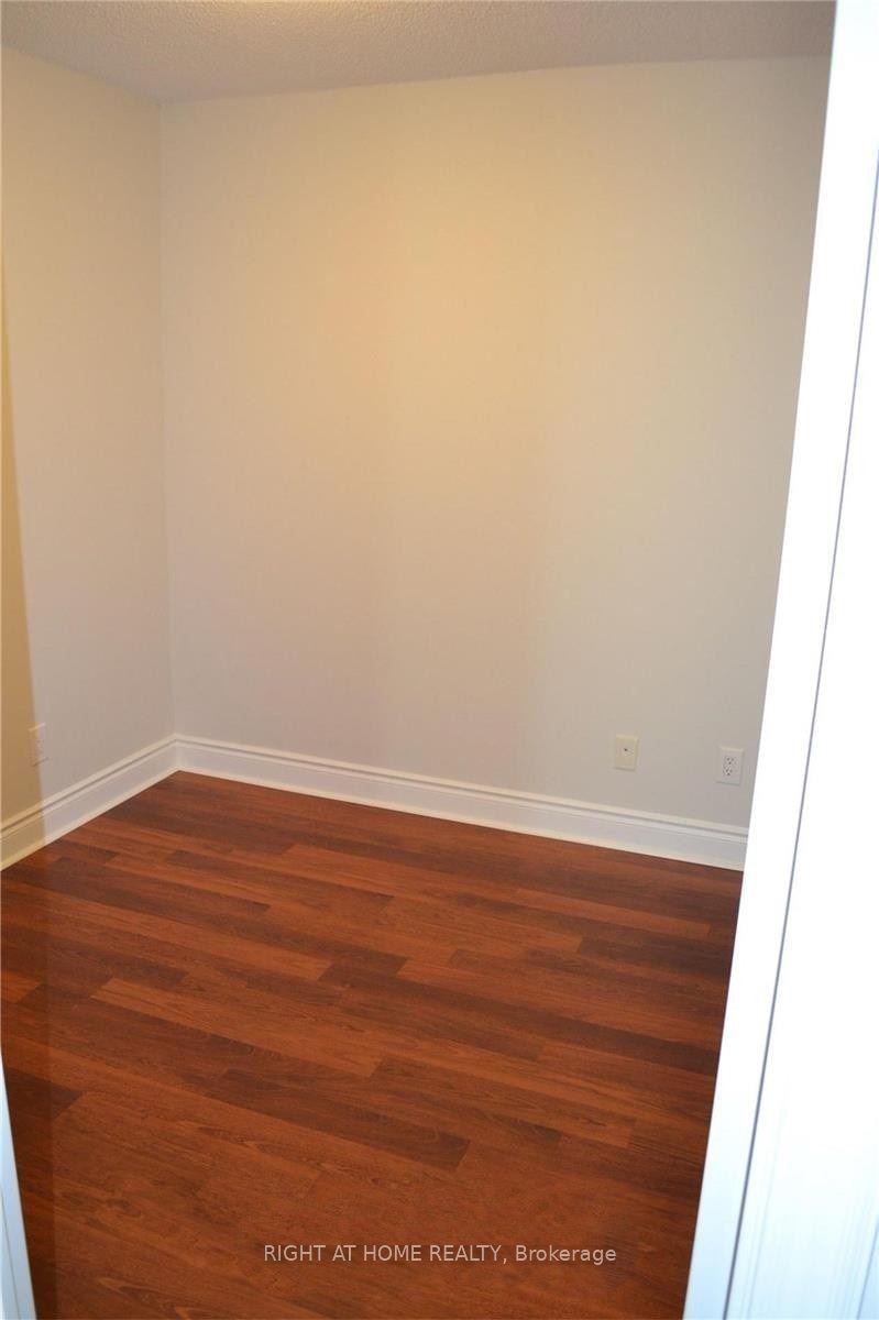 25 Greenview Ave 2319